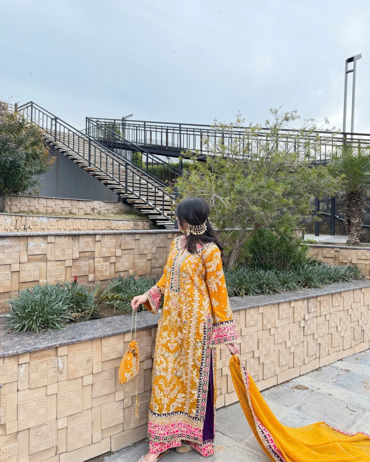 Meena — BYDIAS Pakistani fashion