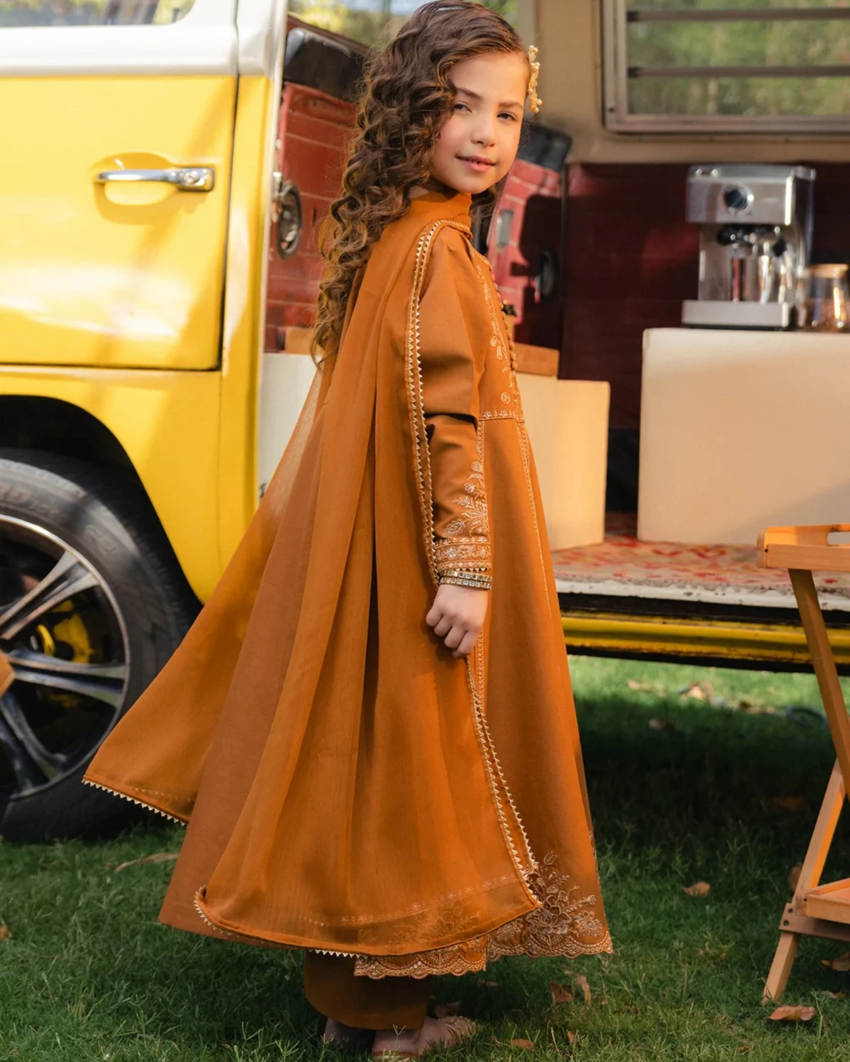 Willow — BYDIAS Pakistani fashion